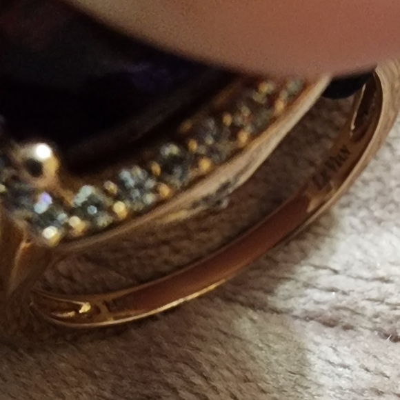 Levian 14K Ring with Amethyst Gemstone And Diamonds - Picture 4 of 4